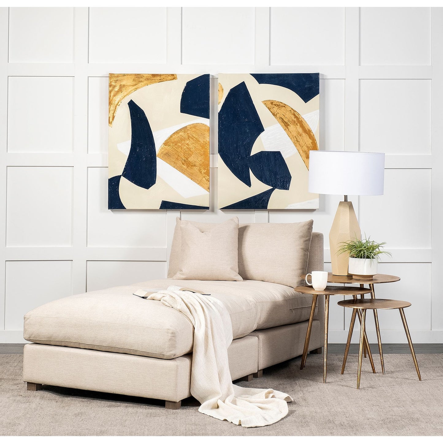 Reva III (Small) 16L x 16W Gold Round Top Cast Aluminum Accent Table