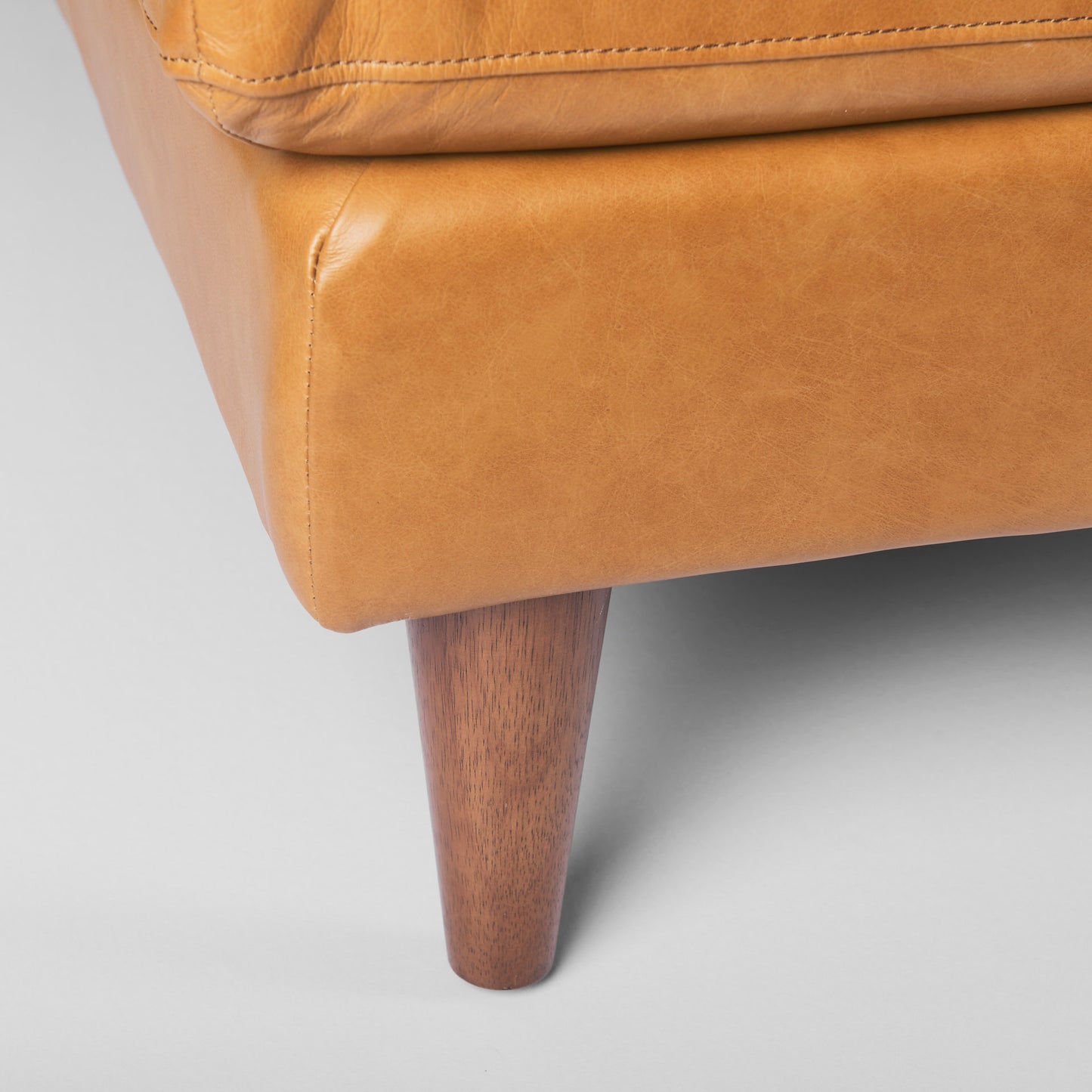 Elton 111.4L x 68.1W x 34.3H Tan Leather Right Chaise Sectional