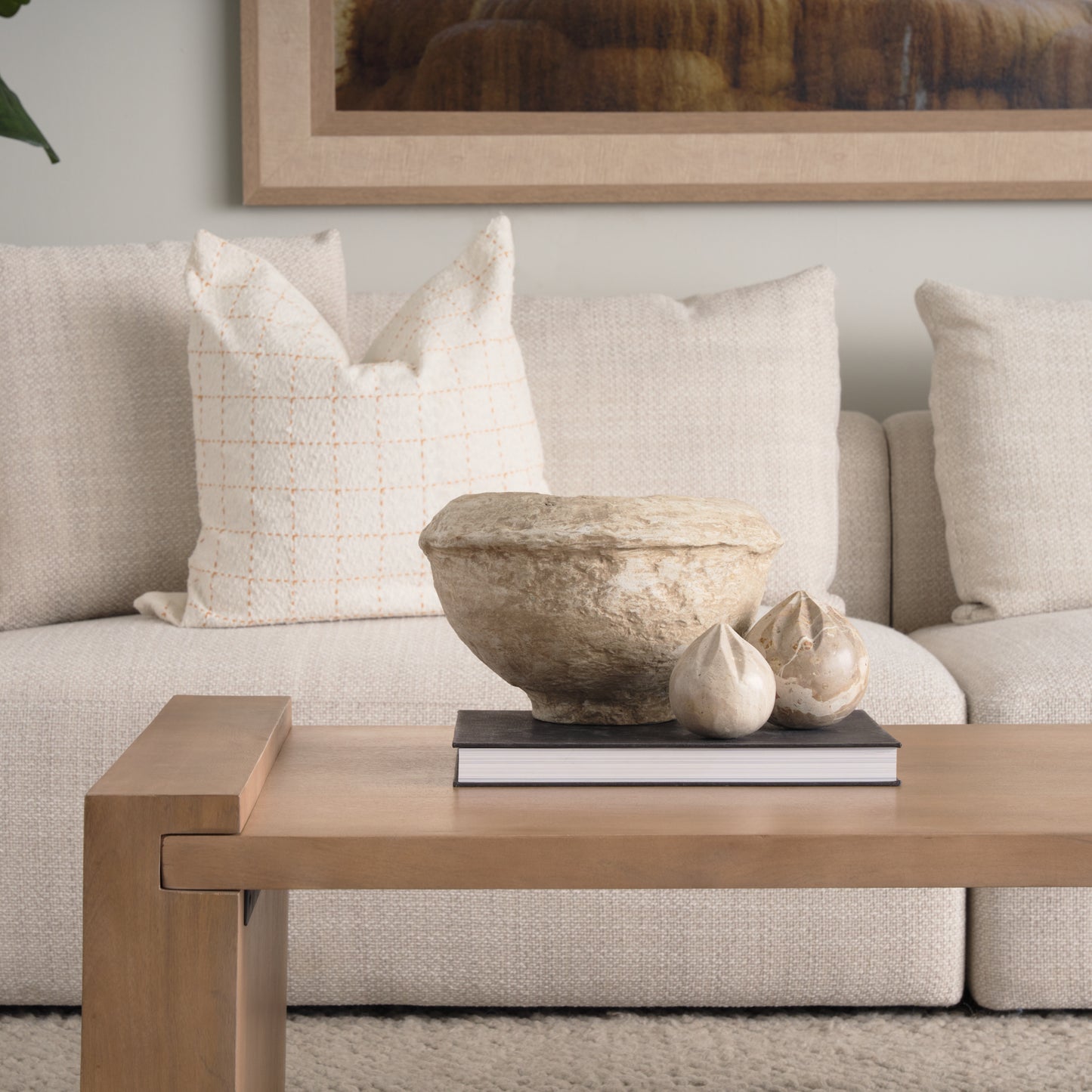 Caprie Small Beige Marble Decorative Juice Squeezer