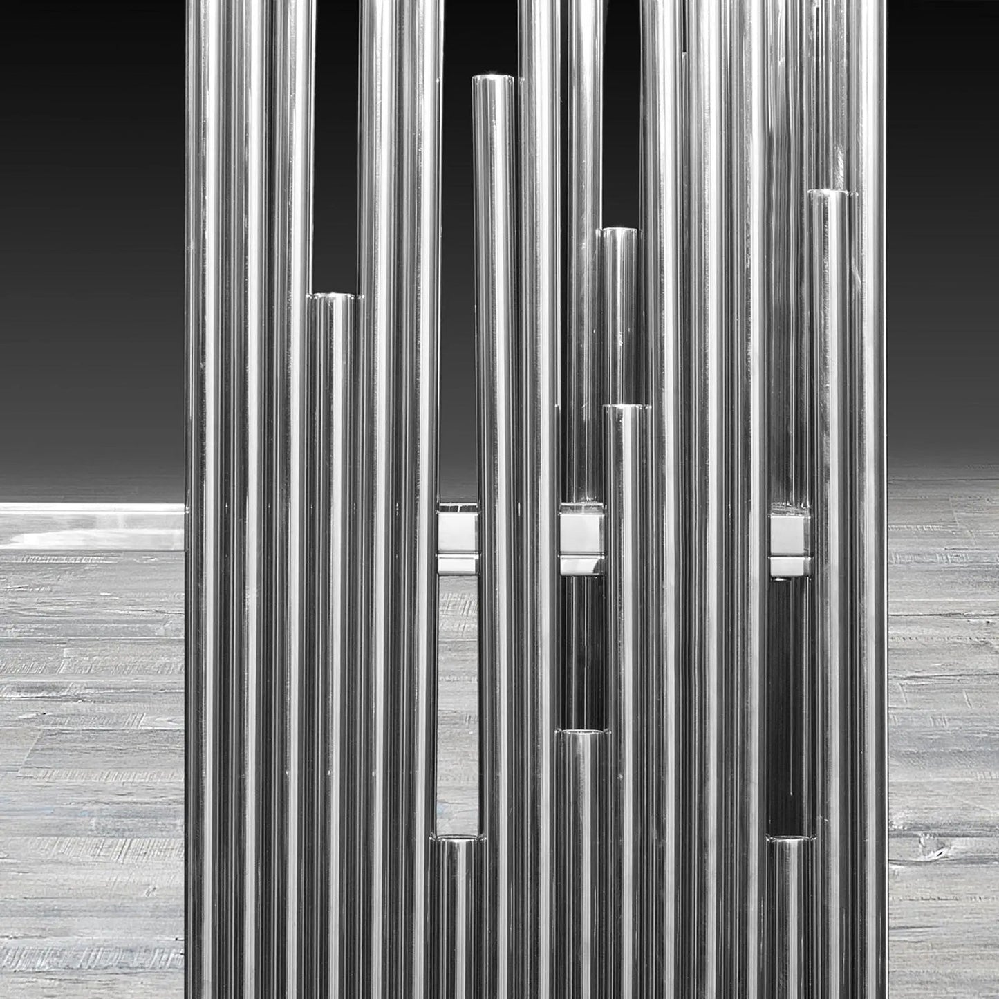 Mauris Luxury Display Shelf – Silver