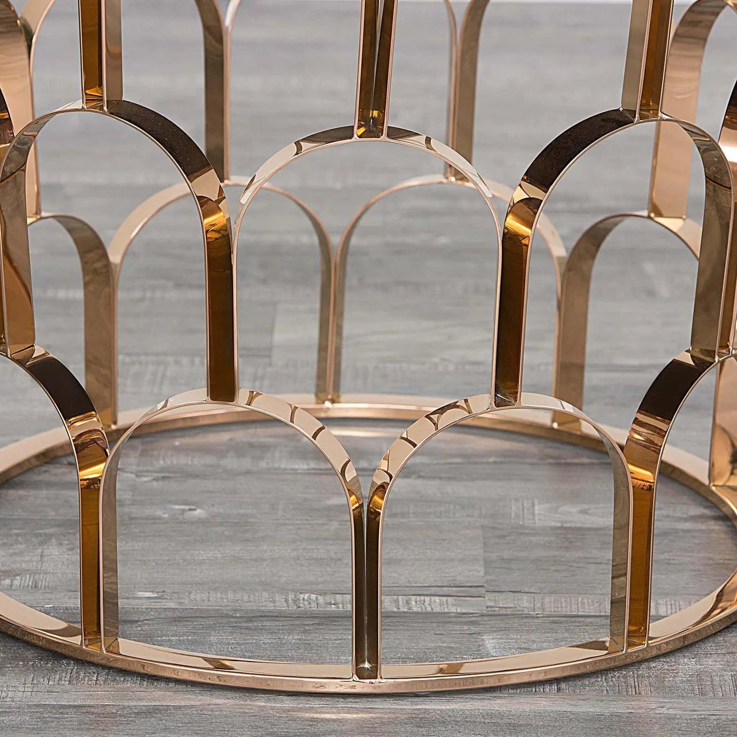 Sequenza Elegant Round Coffee Table