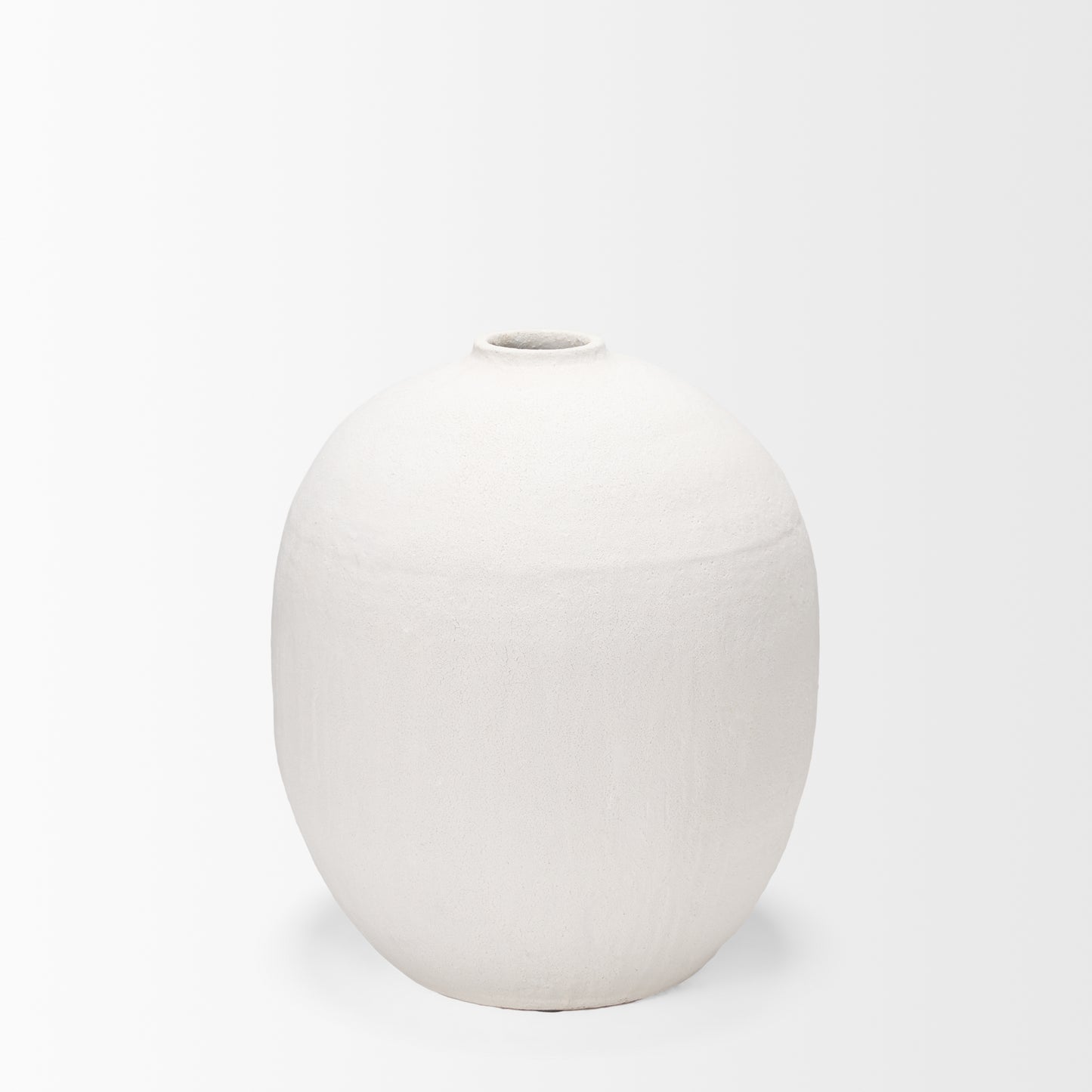 Karakum I Short White Textured Ceramic Vase