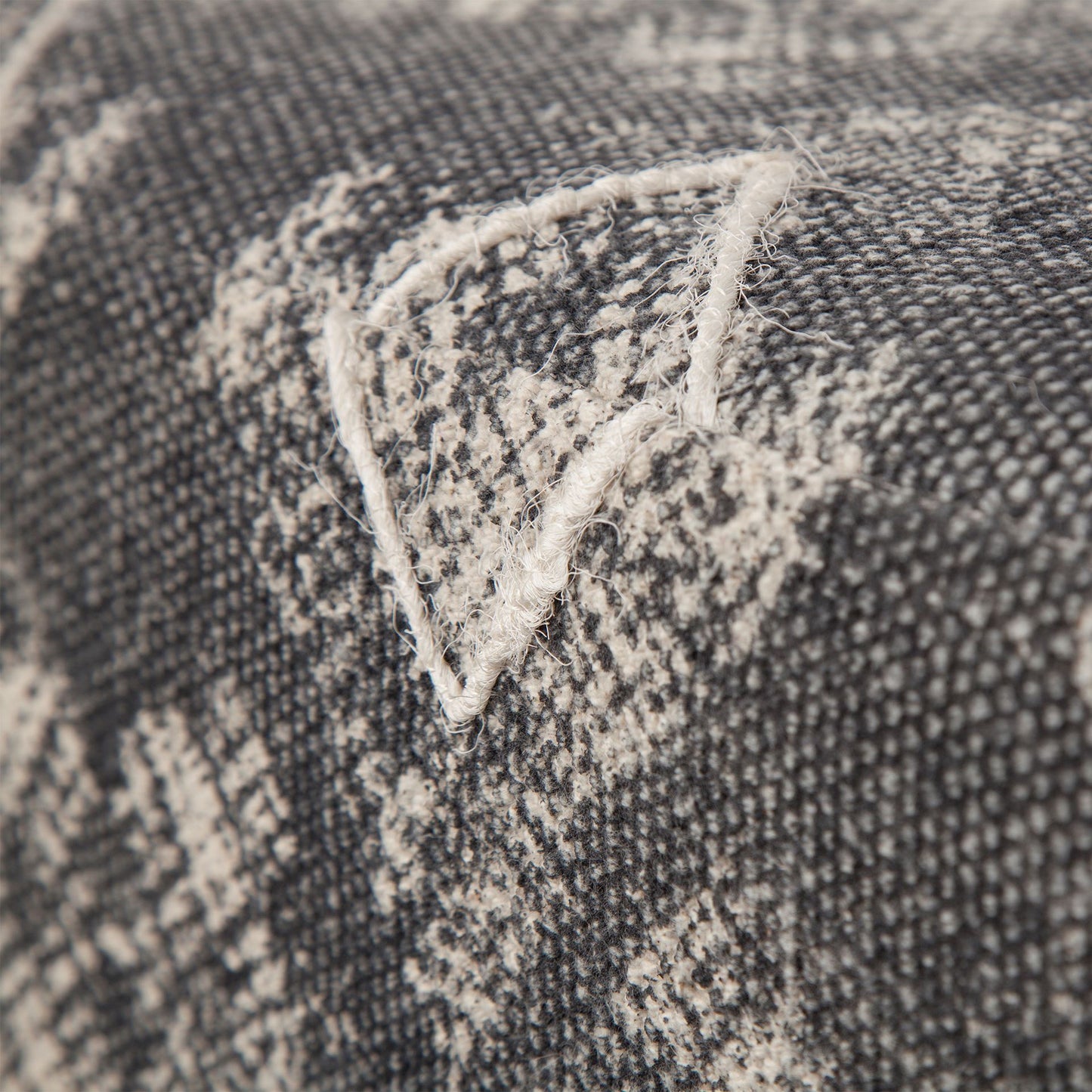 Pallu 18.75"H Dhurrie Cotton Cover w/Four Wooden Legs Ottoman