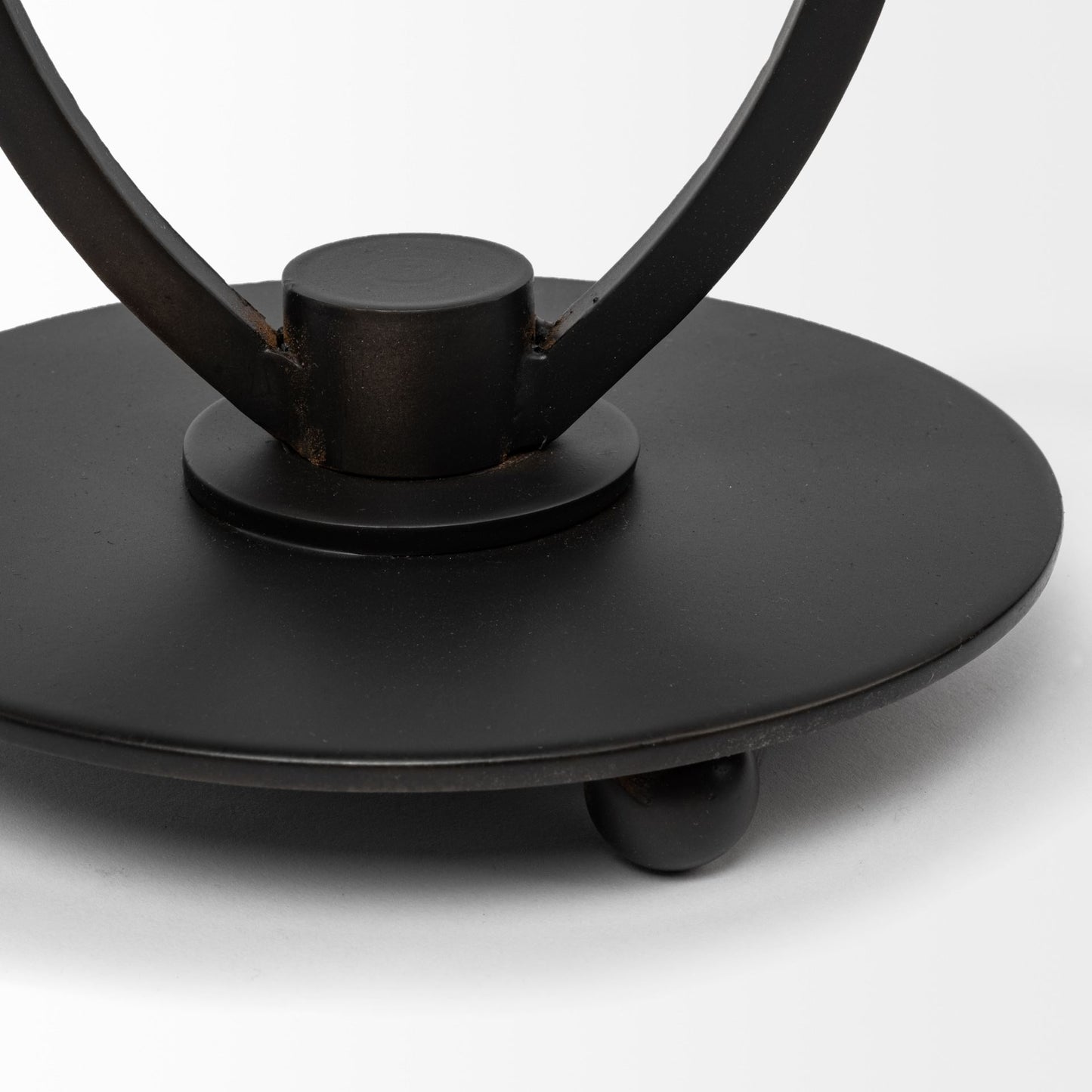 Salah I Small Black Iron Table Candle Holder
