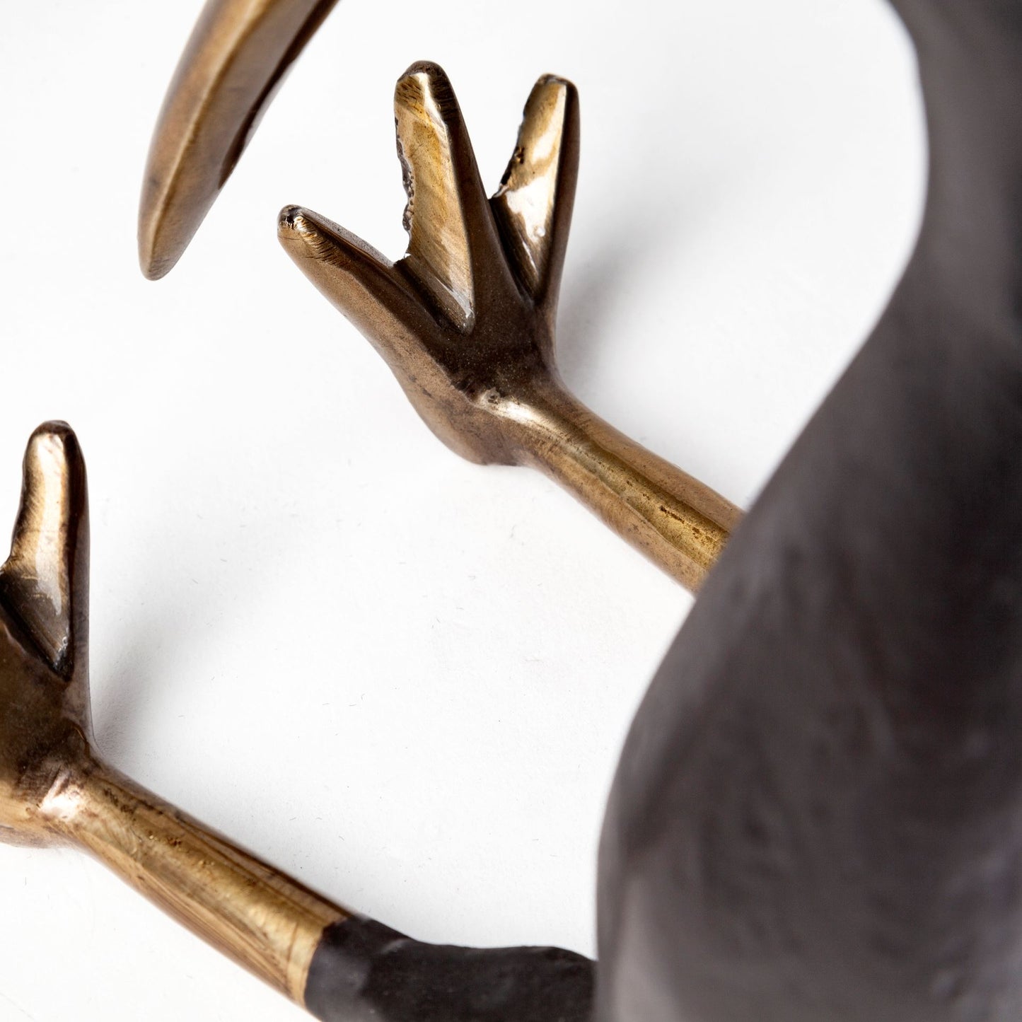 Dodo Kiwi 7L x 4W Black Cast Aluminum Mauritian Bird Sculpture