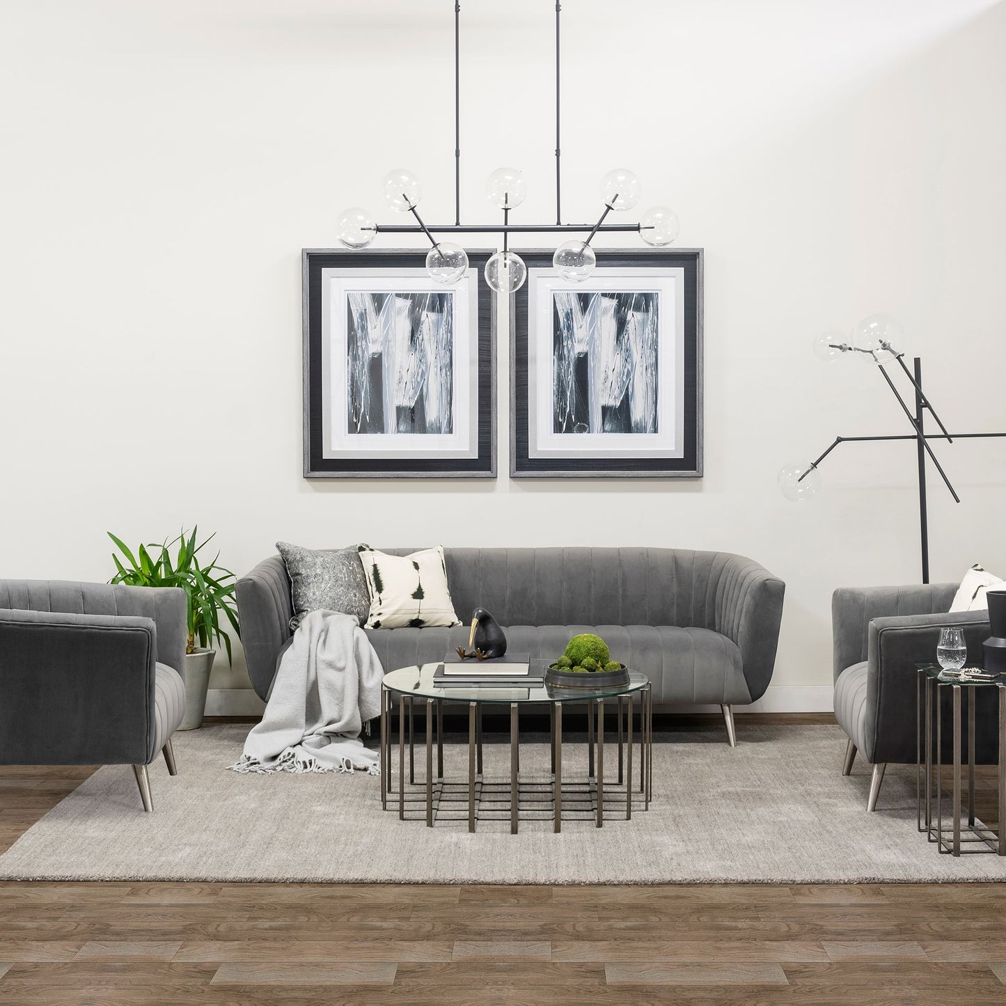 Dodo Kiwi 7L x 4W Black Cast Aluminum Mauritian Bird Sculpture