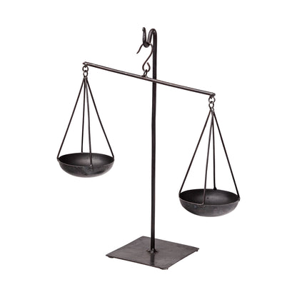 Ellis 10L x 4W Black Metal Vintage Inspired Weighing Scale