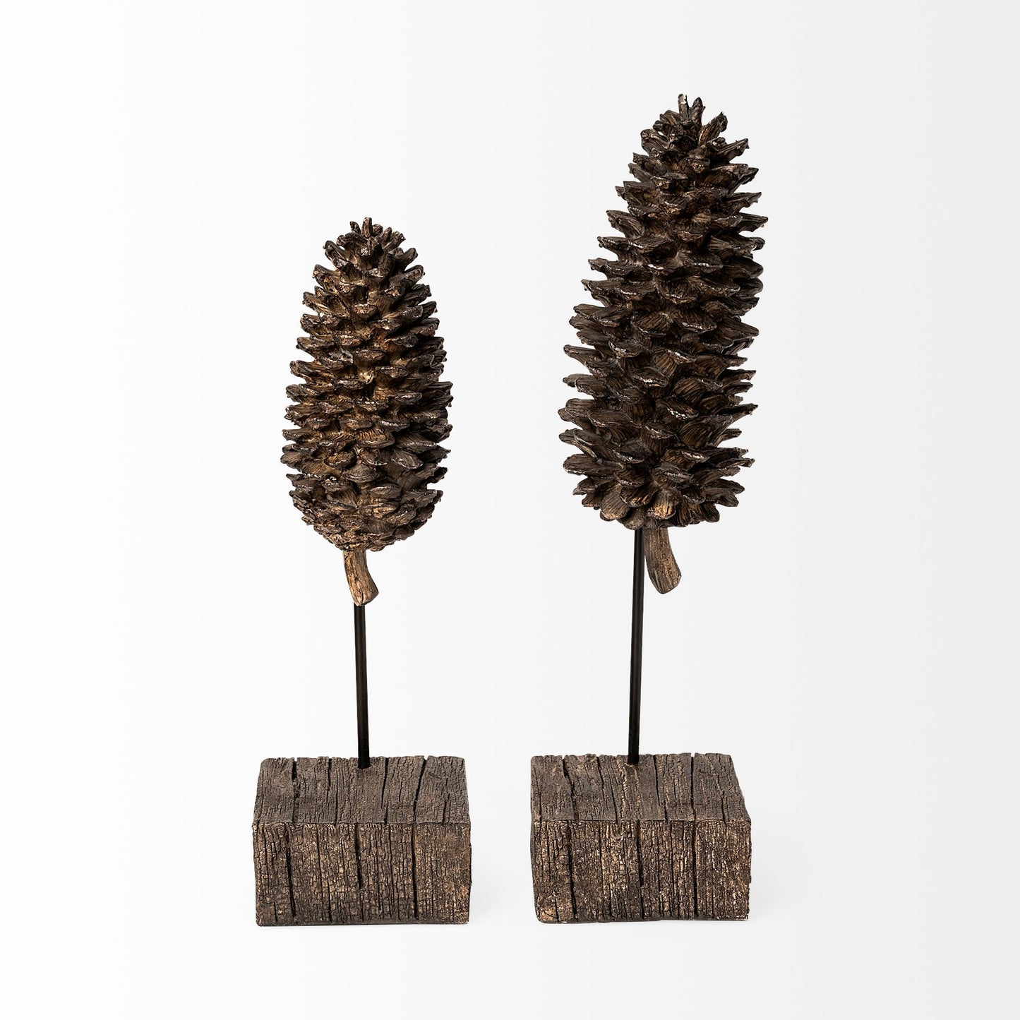 Pinterra (Small) 4L x 4W Brown Resin Pinecone Replica