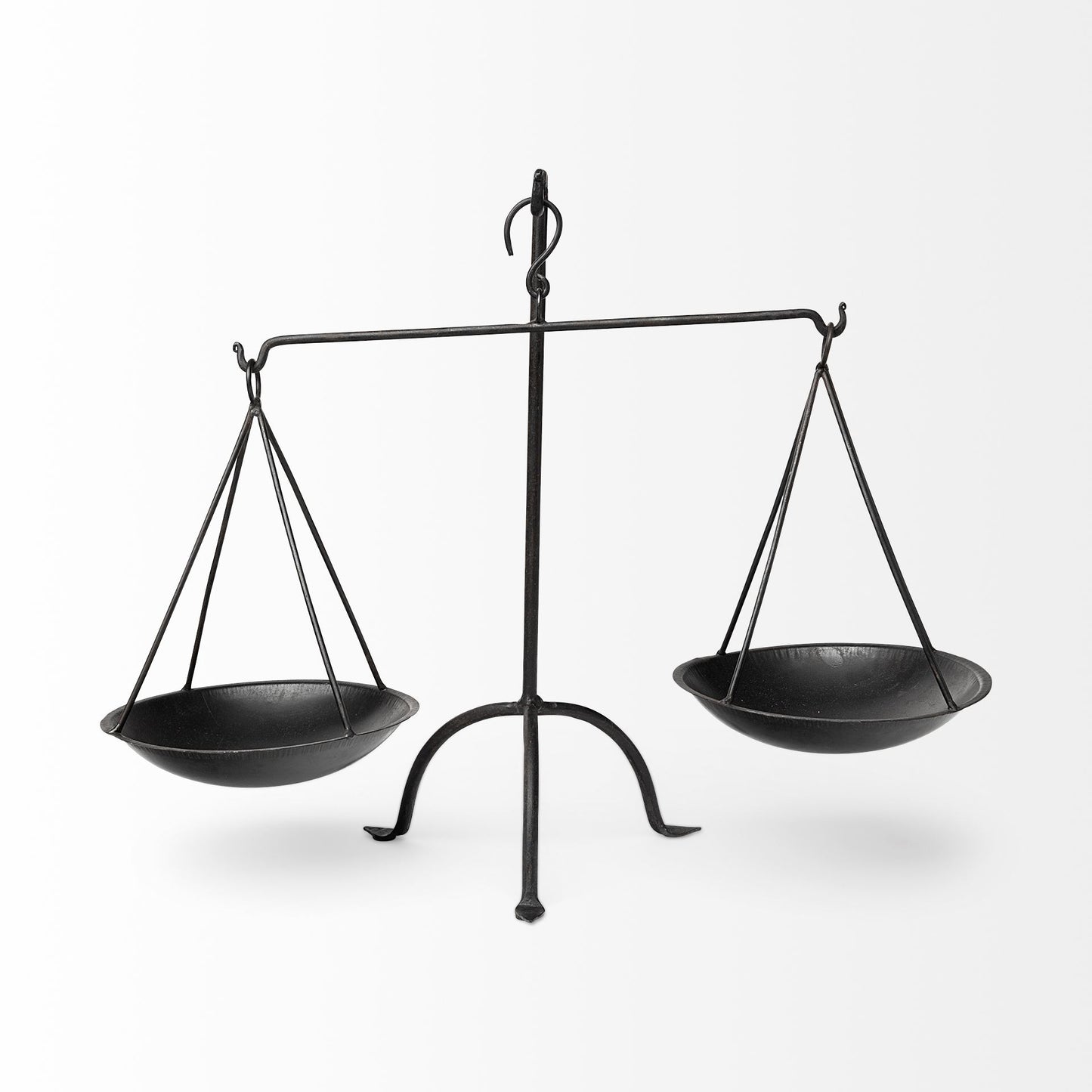 Adilah 16L x 10W Black Metal Vintage Inspired Weighing Scale