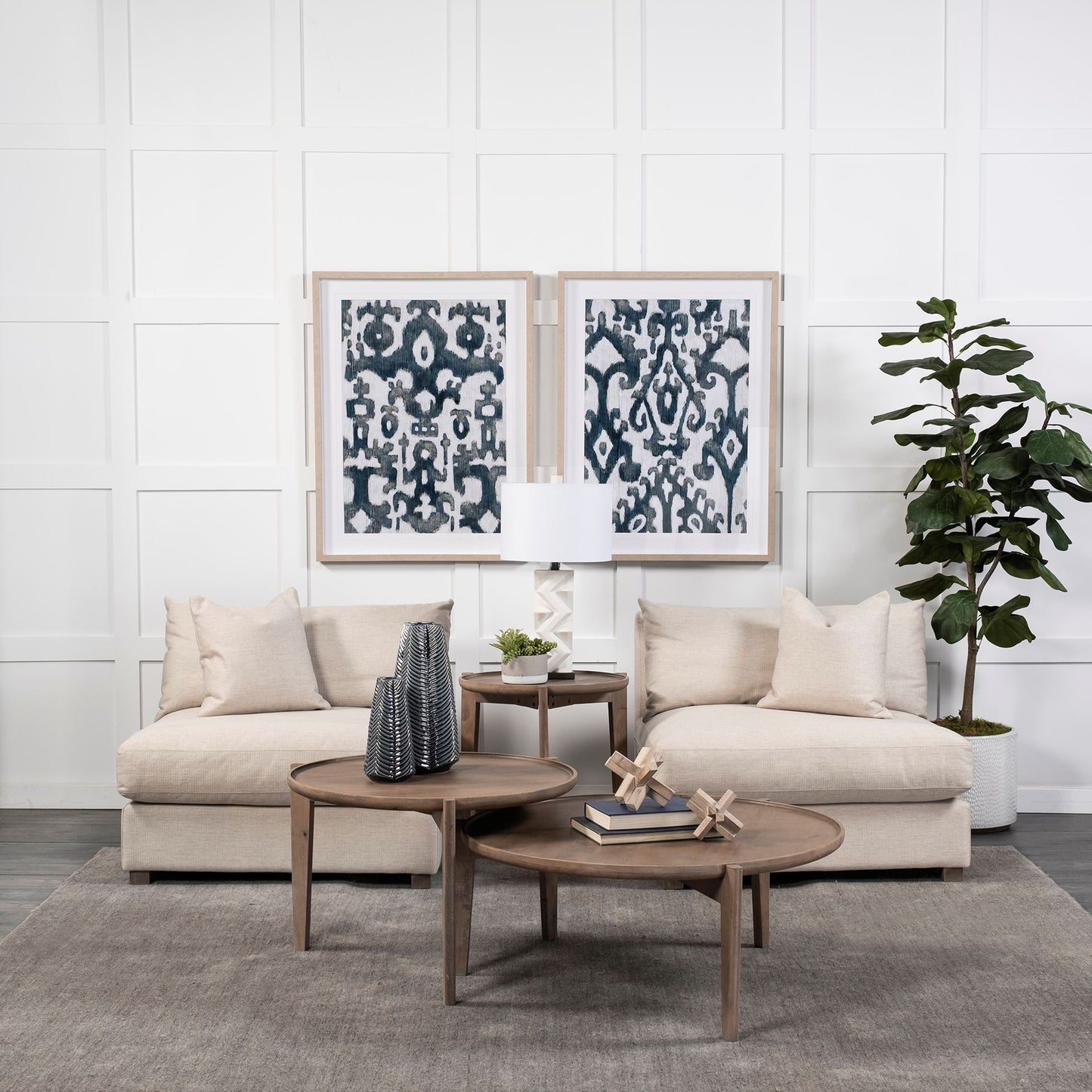 Bashir I Small Dark Navy Gloss Ceramic Vase