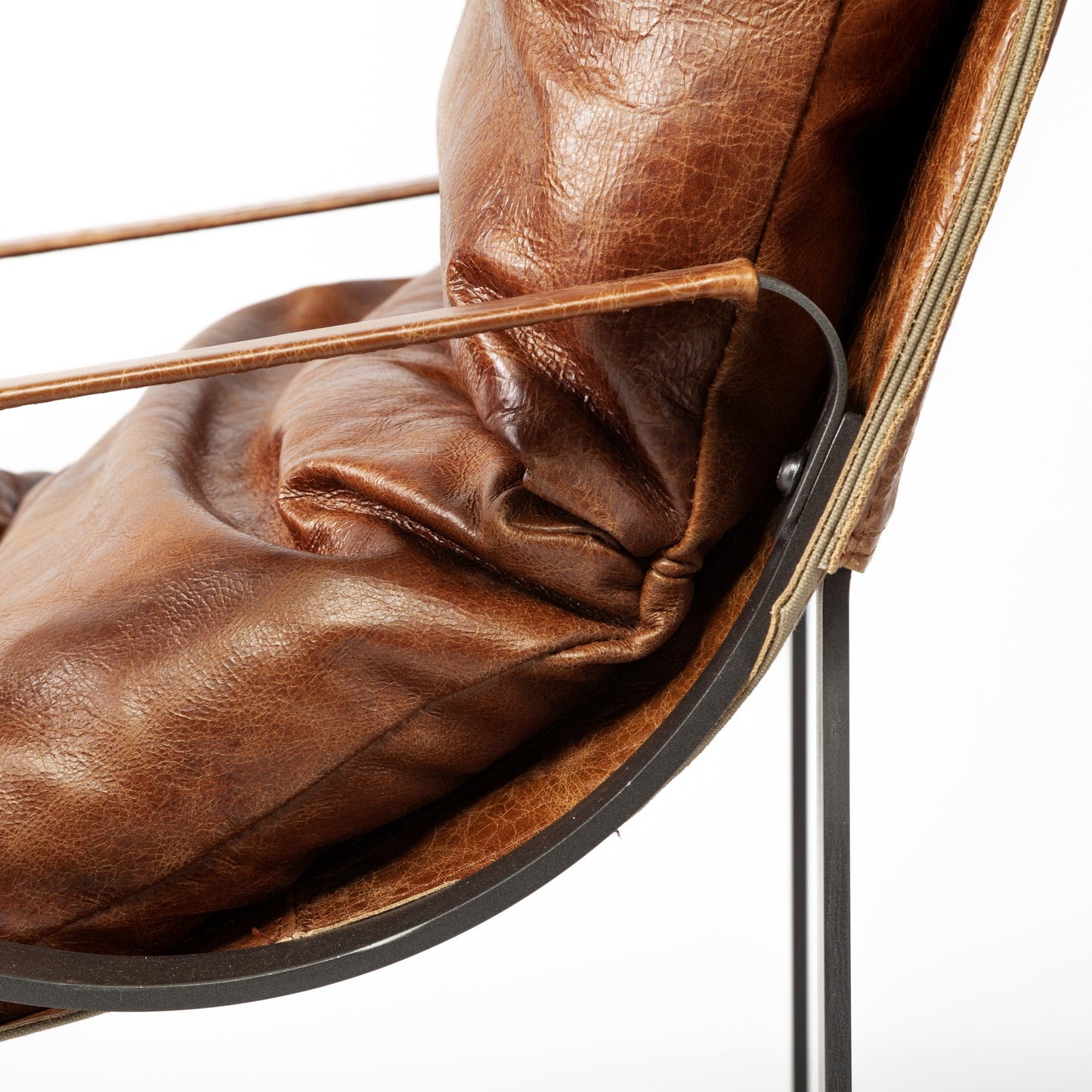 Hornet I 27.0L x 35.0W x 36.0H Brown Leather Unibody Seat w/ Black Metal Frame Accent Chair