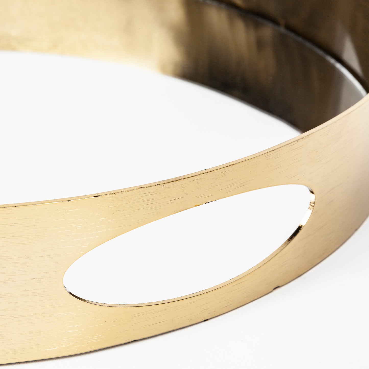 Serkis 15L x 15W Gold Metal Mirrored Base Round Tray