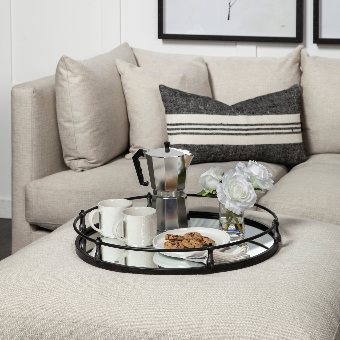 Kimbel 24L x 24W Black Metal Mirrored Base Round Tray