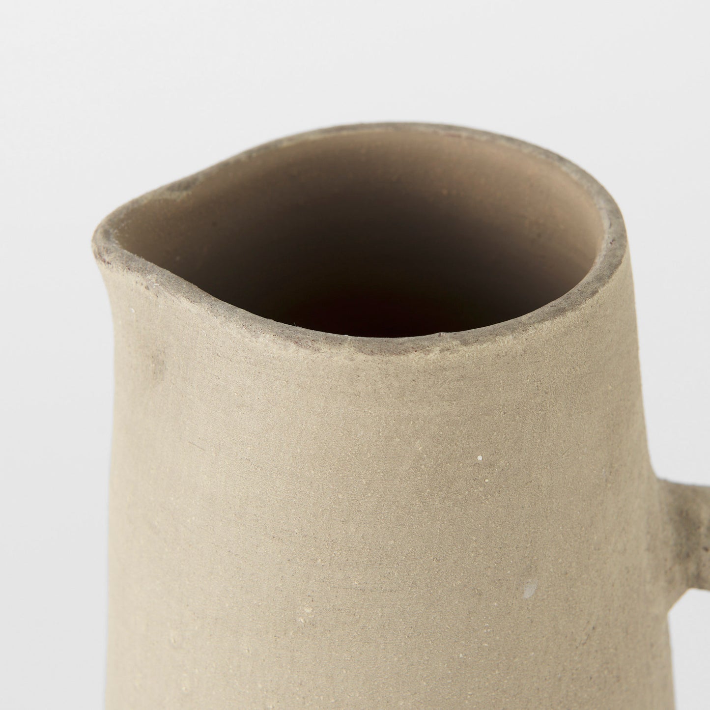 Garand Small 13H Two-Toned White Natural Ceramic Jug