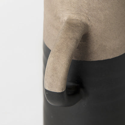 Garand Small 13H Two-Toned Black/Natural Ceramic Jug