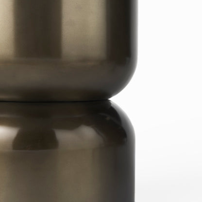 Catriona 17L x 17W x 20H Gold Accent Hourglass Table