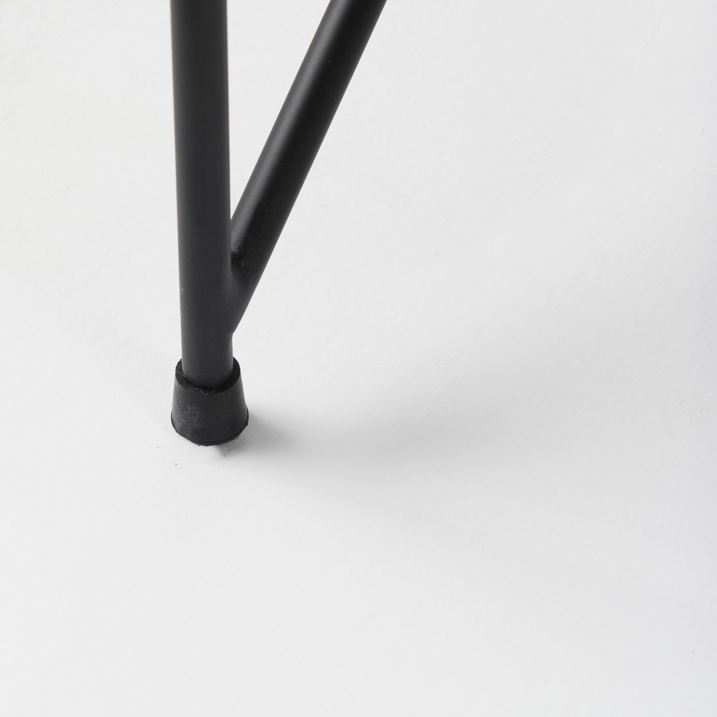 Leonidas 28.5L x 29.5W x 34.0H Black Faux Leather Seat W/ Black Metal Frame Accent Chair