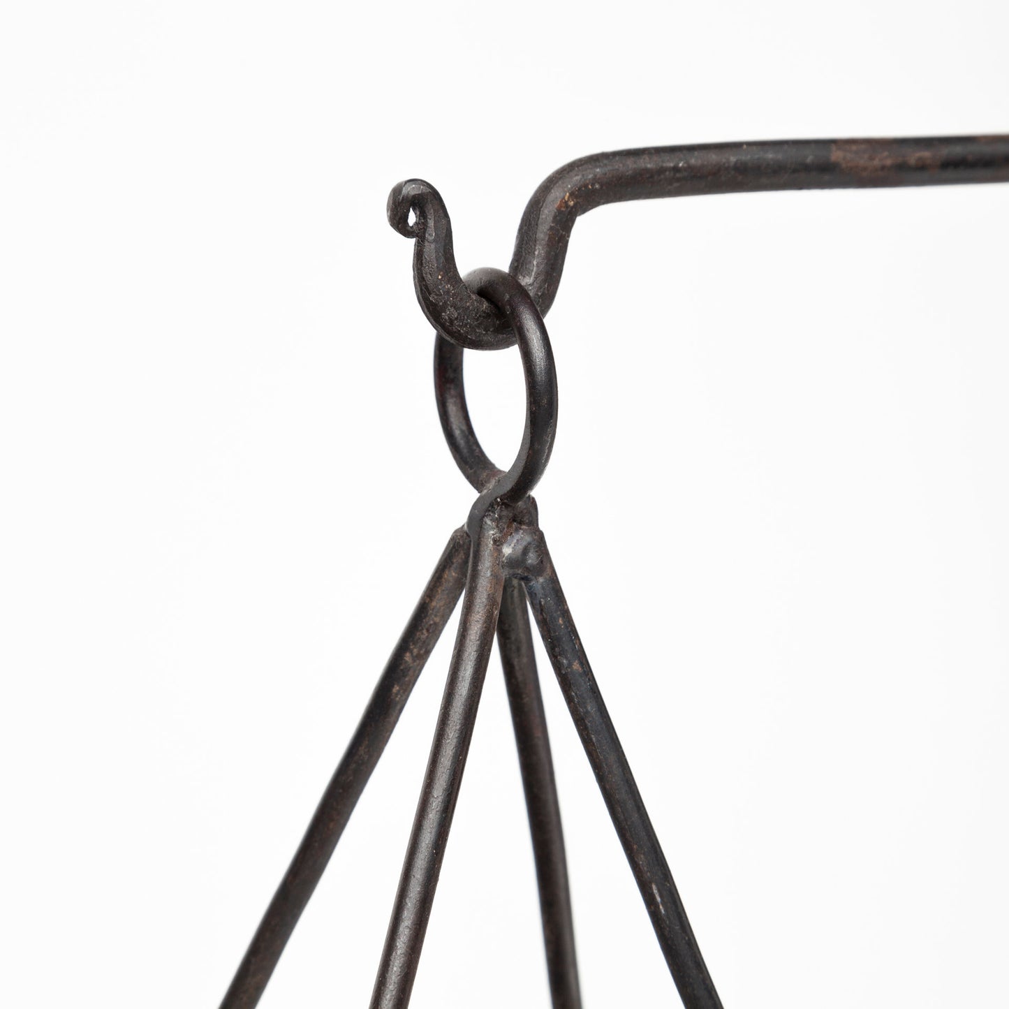 Adilah 16L x 10W Black Metal Vintage Inspired Weighing Scale