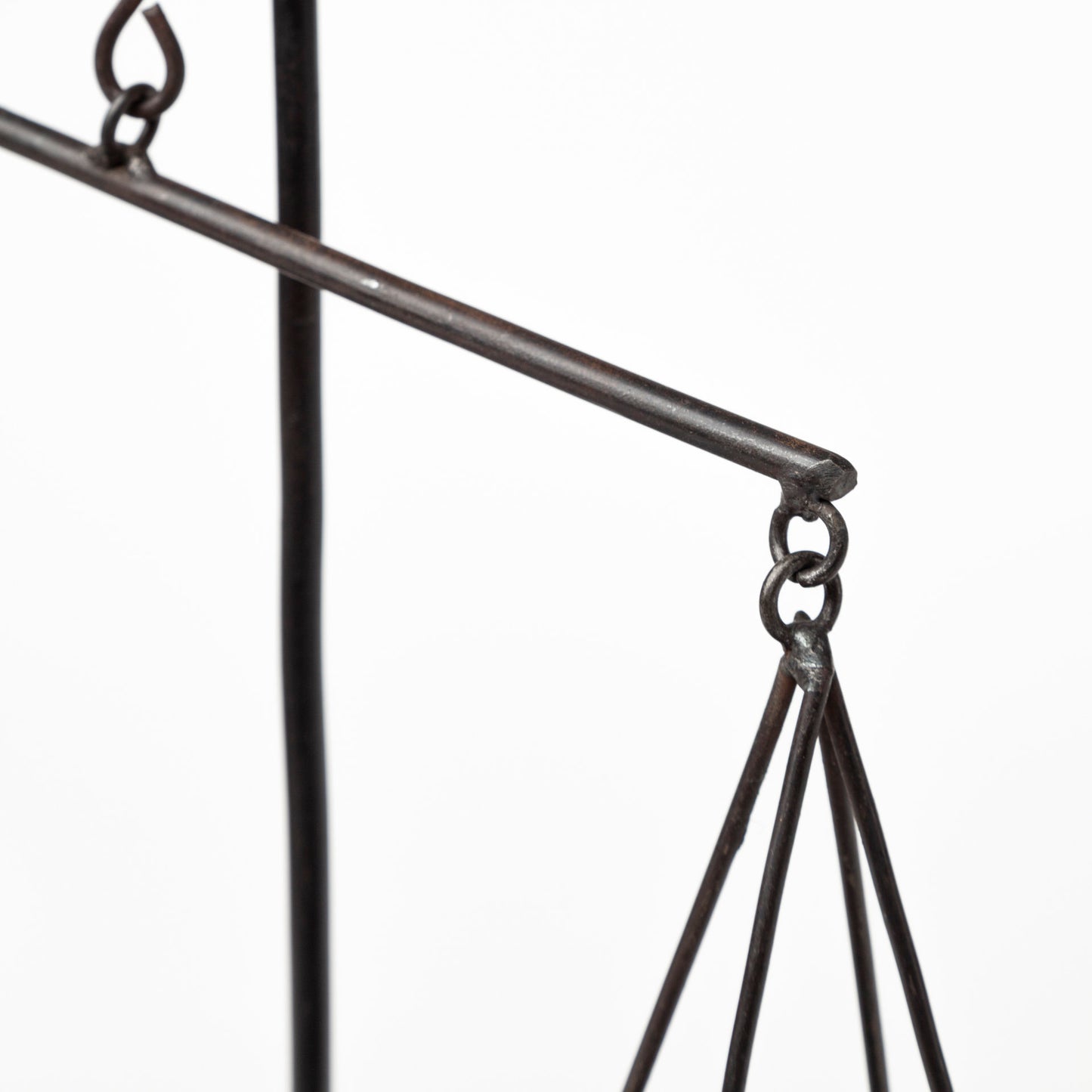 Ellis 10L x 4W Black Metal Vintage Inspired Weighing Scale