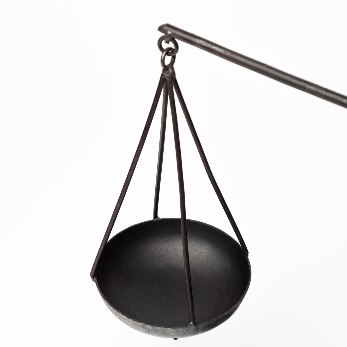 Ellis 10L x 4W Black Metal Vintage Inspired Weighing Scale