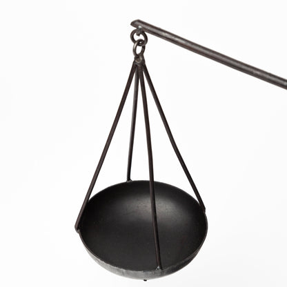 Ellis 10L x 4W Black Metal Vintage Inspired Weighing Scale