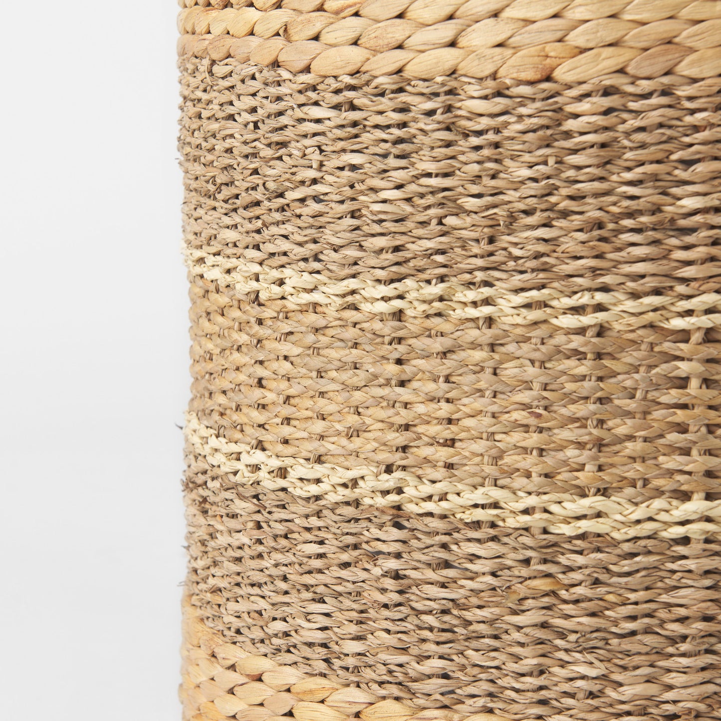 Maya 17.7L x 17.7W x 17.7H Light Brown W/Medium Brown Stripes Seagrass Round Pouf