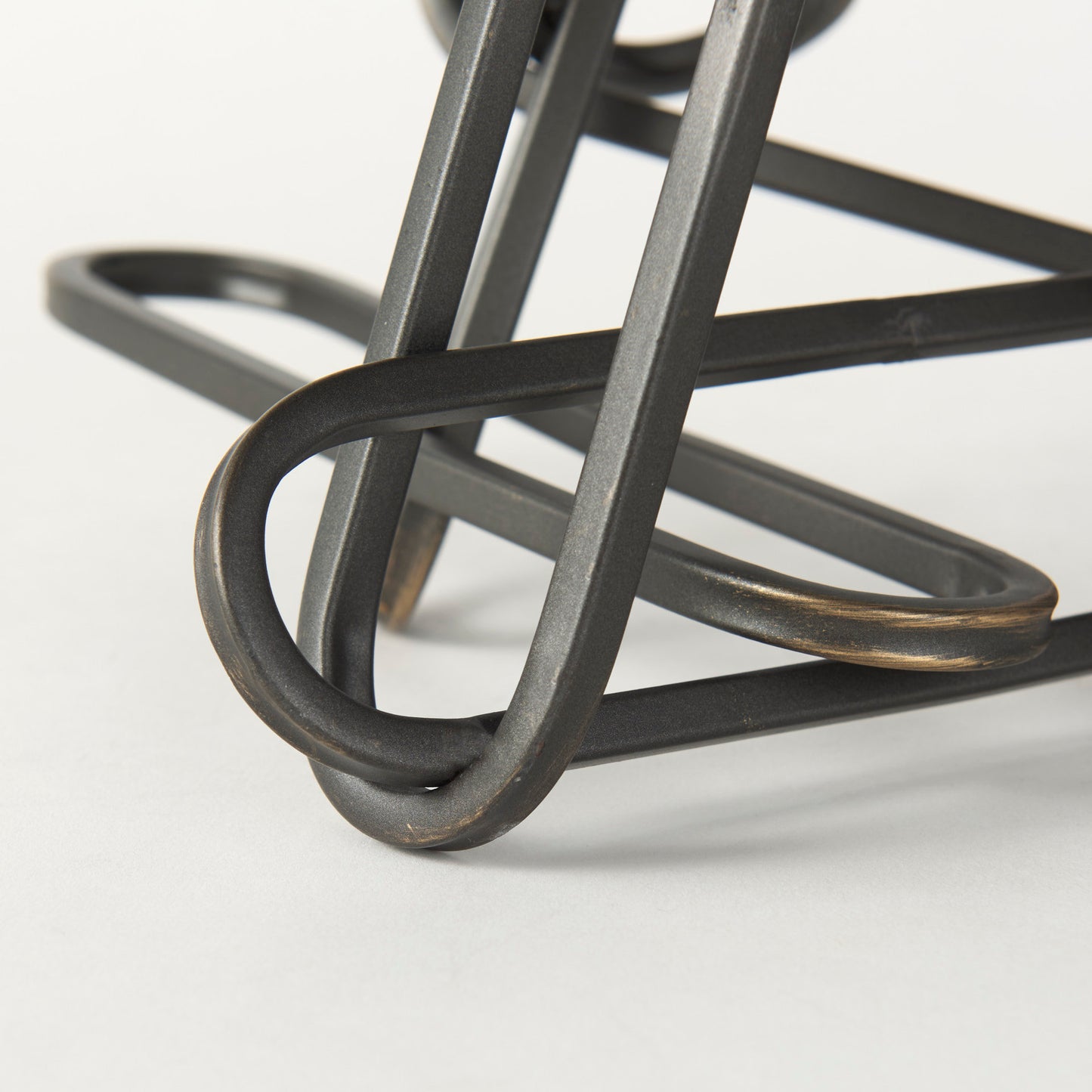 Henderson 10.4L x 8.3W x 7.7H Black Metal Paperclip Decorative Object