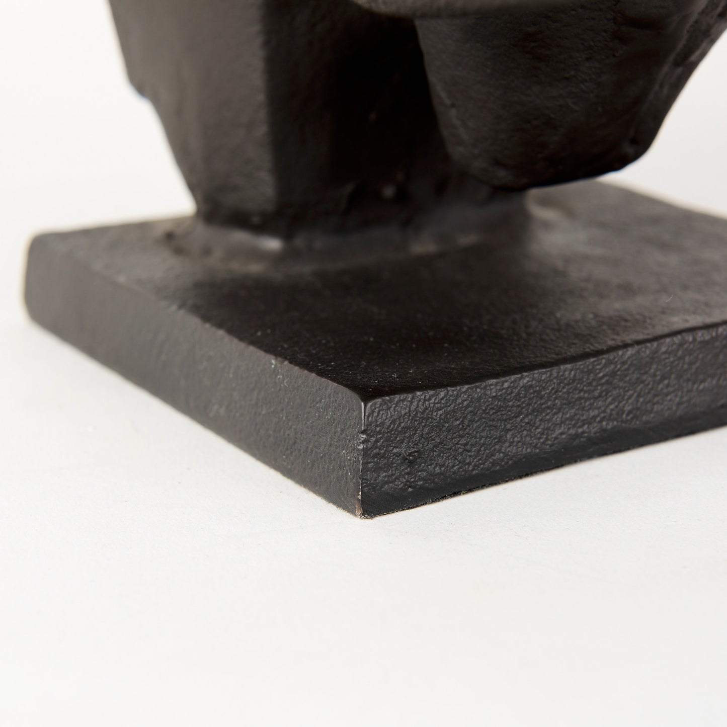 Tauro III (Set of 2) 10L x 5W Black Cast Aluminum Raging Bull Bookends