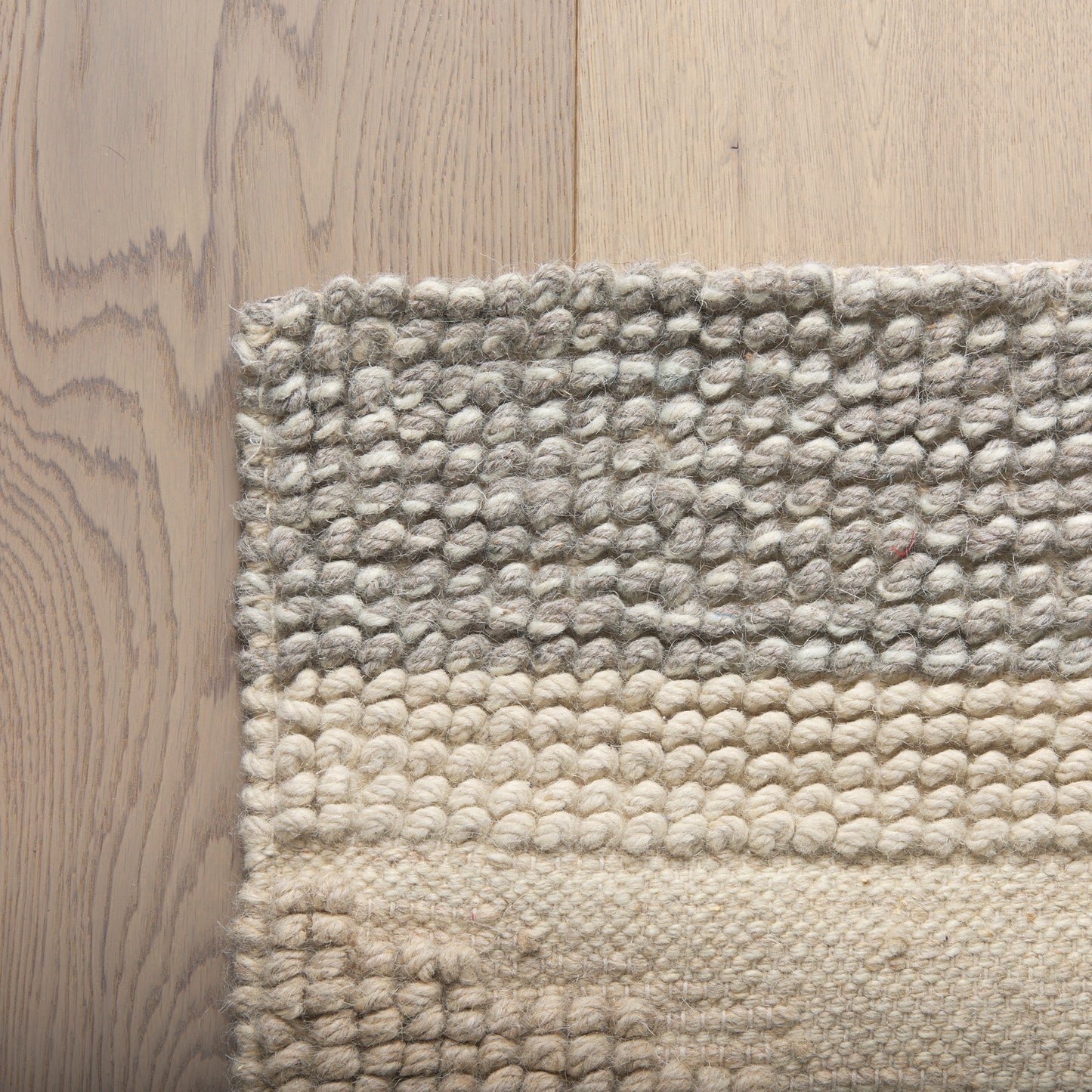 Emory 5x8 Gray Wool Hand Woven Diamond Patterned Rug