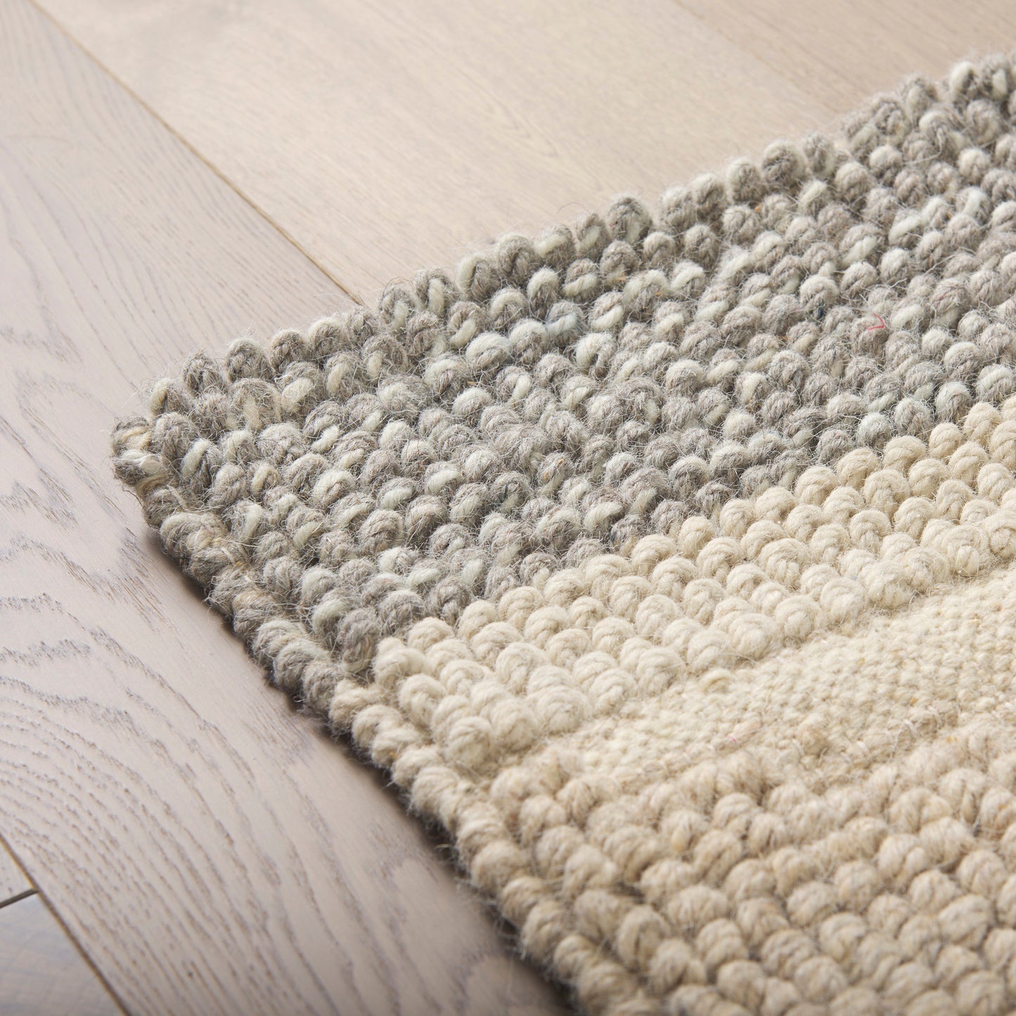 Emory 5x8 Gray Wool Hand Woven Diamond Patterned Rug