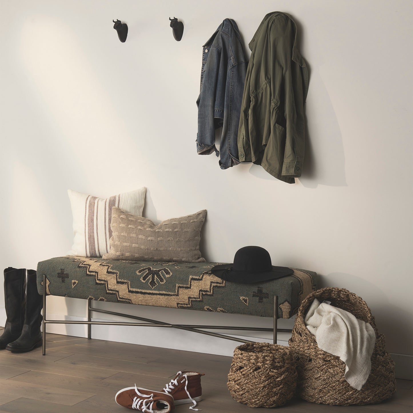 Taurus IV (Set of 2) Black Cast Aluminum Bull Wall Decor