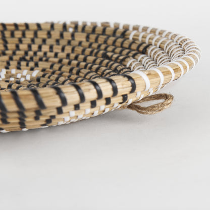 Luna 12.0L x 12.0W x 2.0H Light Brown Seagrass Round Wall Hanging Plate