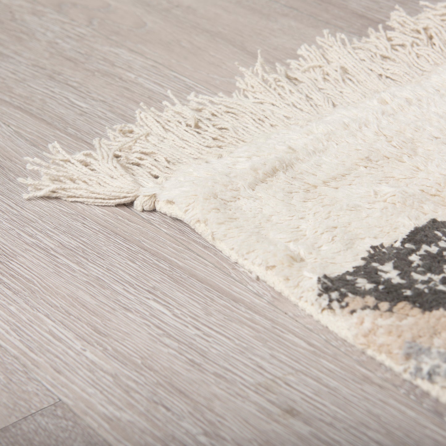 Carla 5x8 Earthy Neutrals Patterned Cotton Area Rug