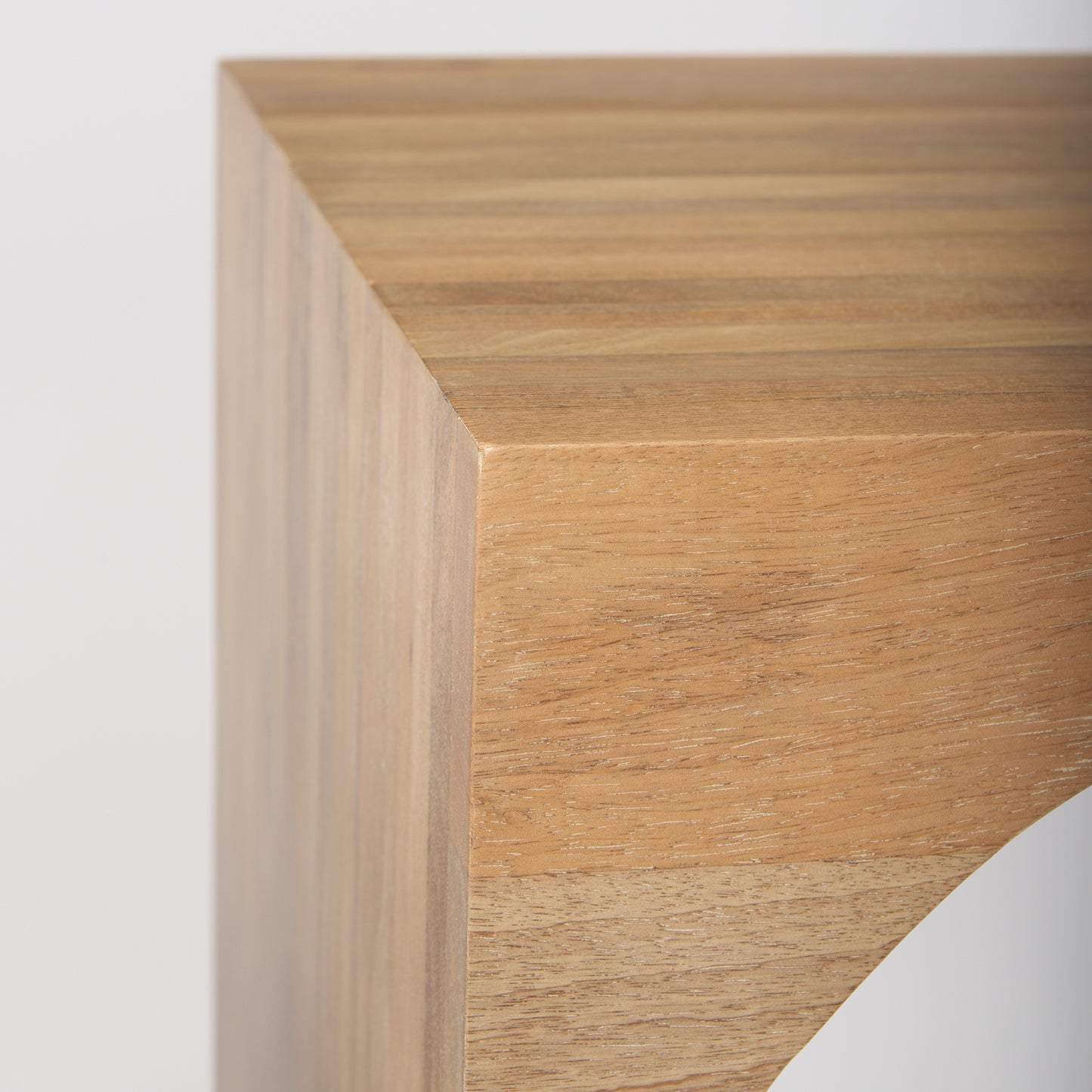 Chloe 20.0L x 20.0W x 24.0H Set of 2 Cottage Wood Nesting Accent Tables