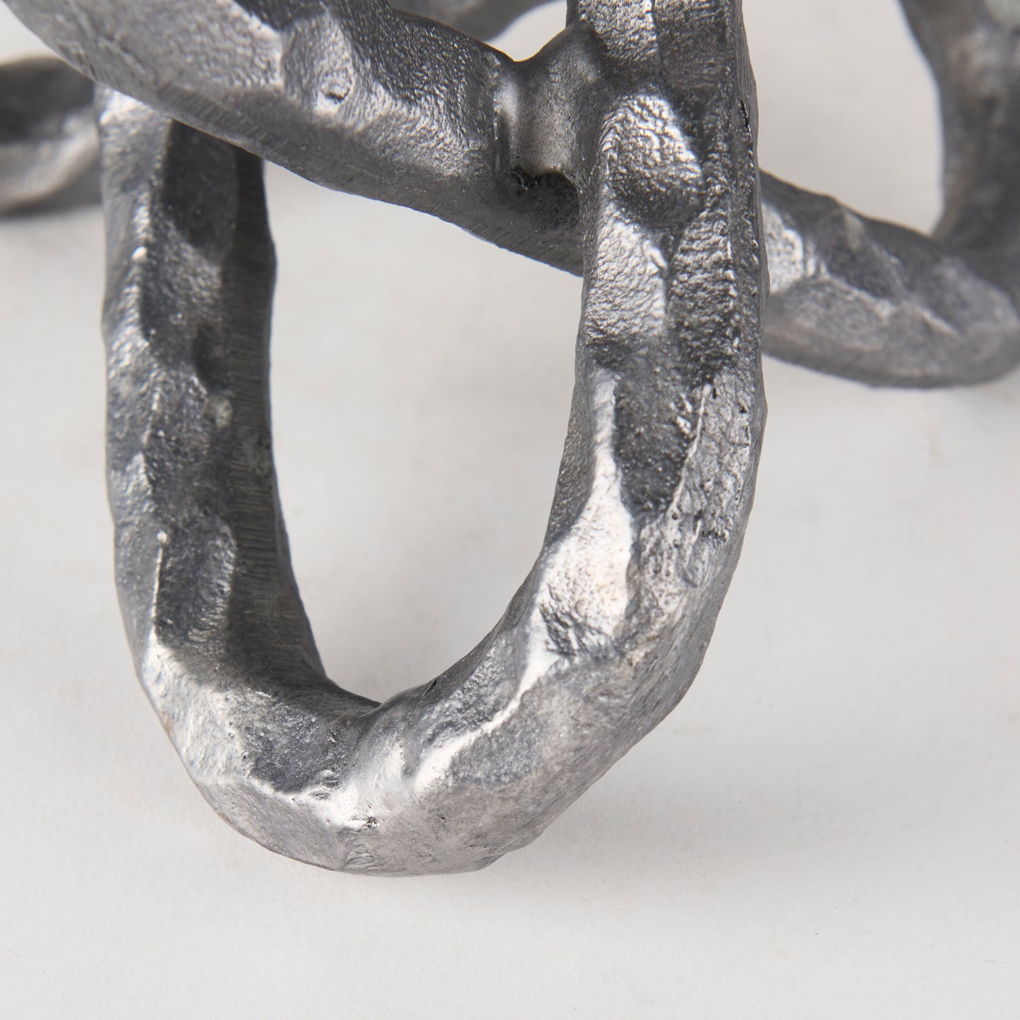 Wilhelm I (Small) 7L x 7W Silver Metal Link Decor Object