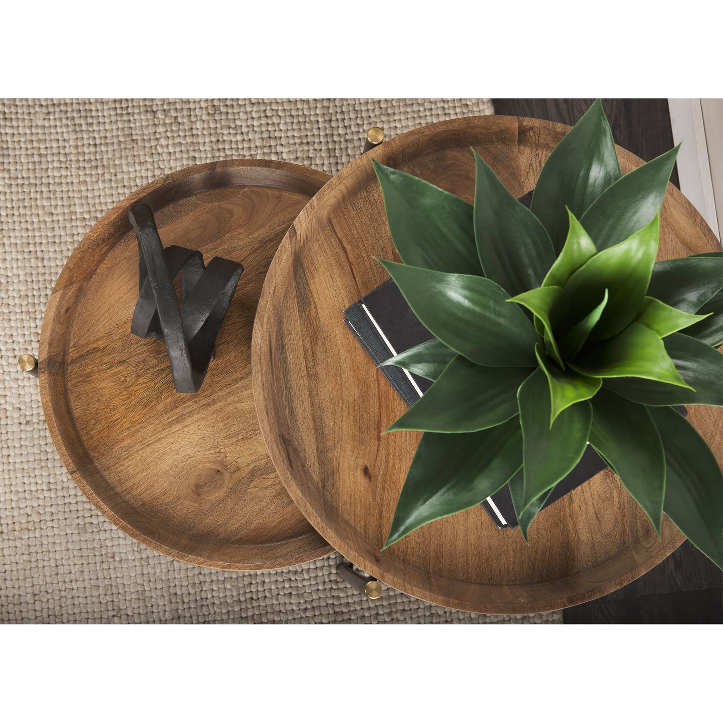 Stanislaw II Black Metal Infinite Ribbon Sculpture