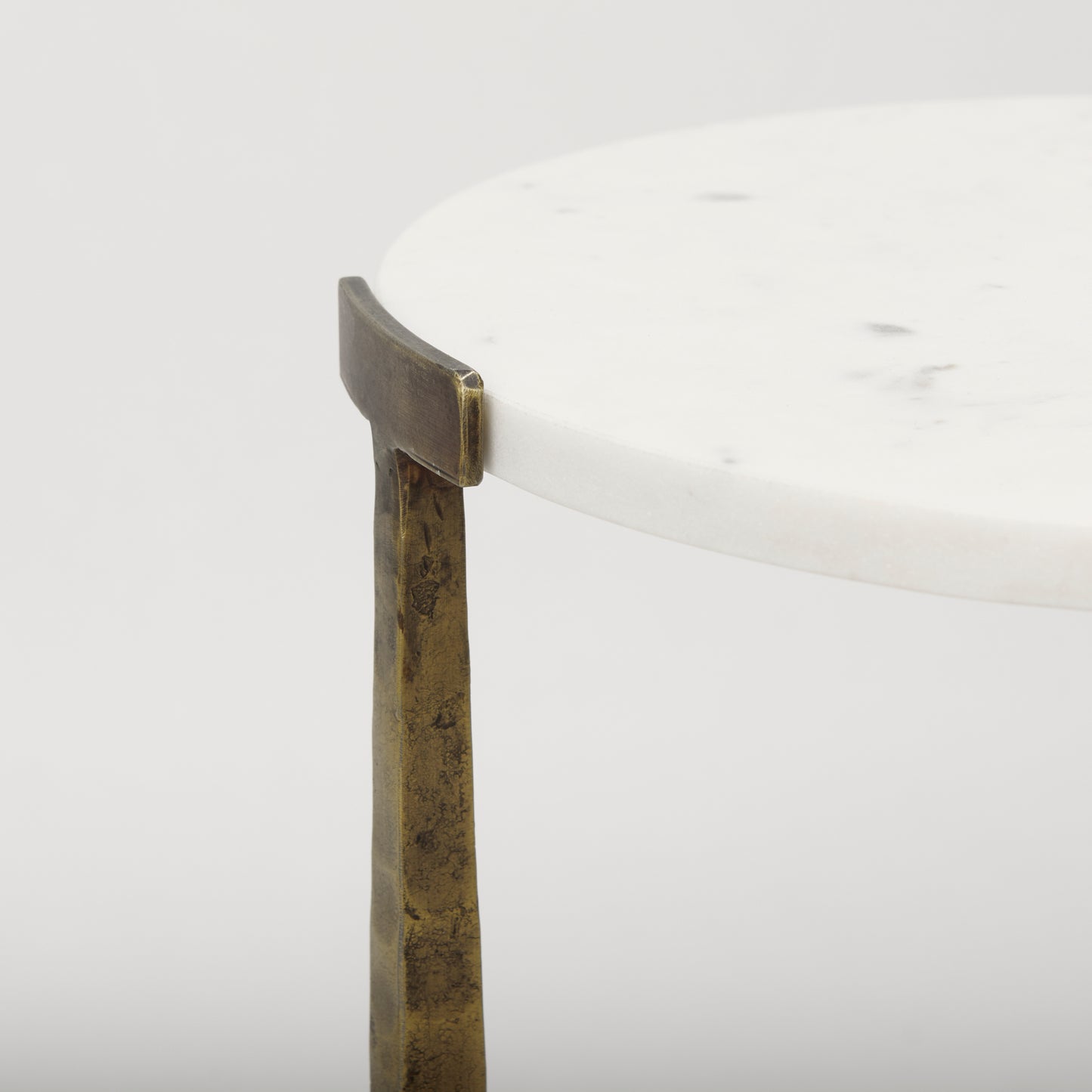 Atticus Marble and Antiqued Gold Metal Nesting Accent Tables (Set of 2)