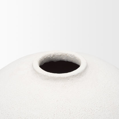 Karakum I Short White Textured Ceramic Vase