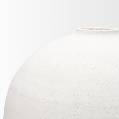 Karakum I Short White Textured Ceramic Vase