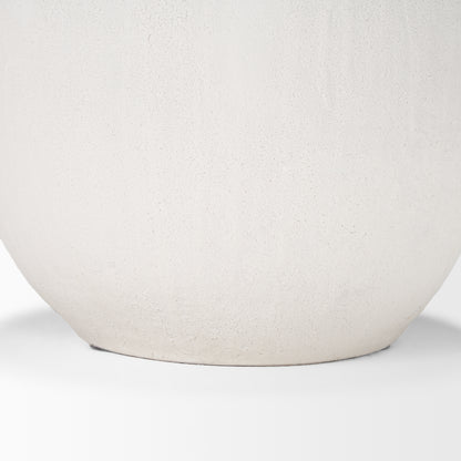 Karakum I Short White Textured Ceramic Vase