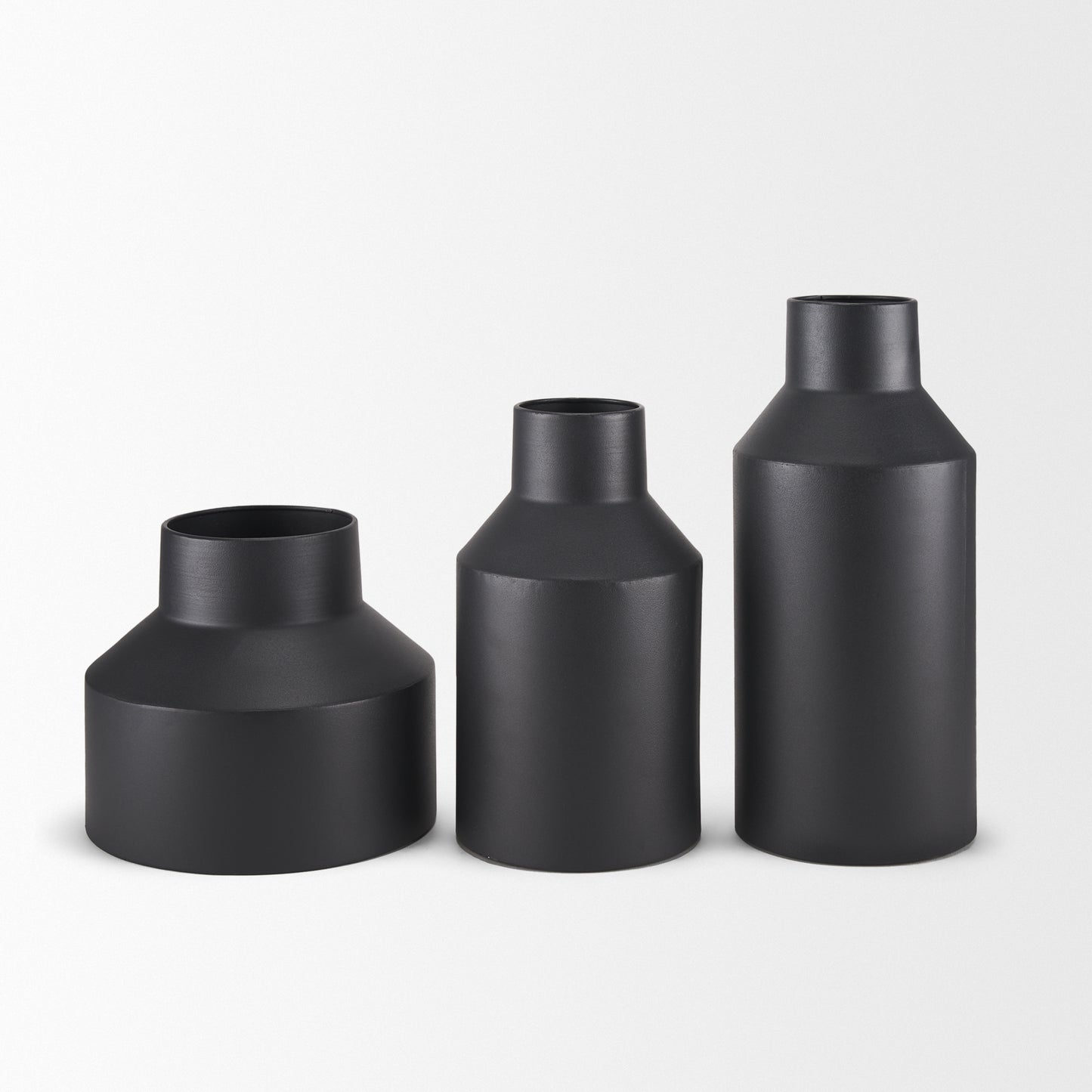 Tosca Small Matte Black Metal Vase
