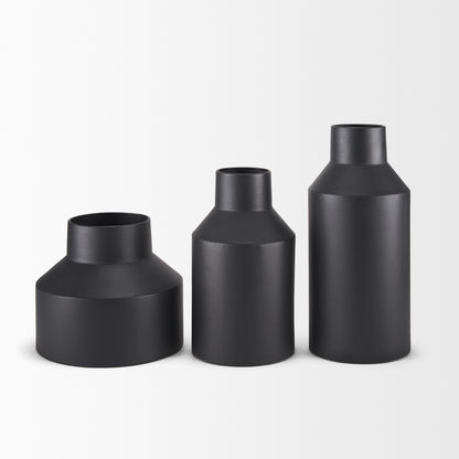 Tosca Small Matte Black Metal Vase