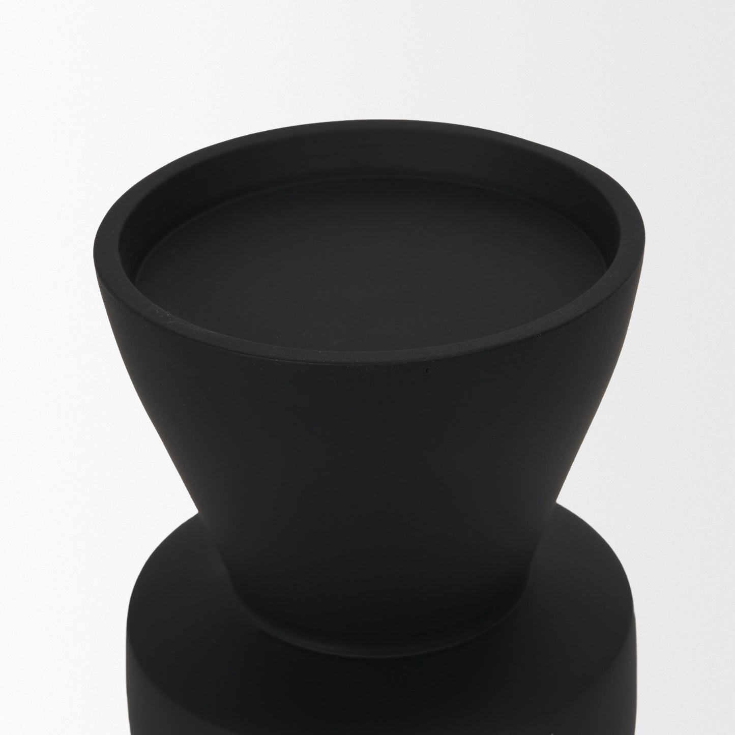 Odilia Small Smooth Matte Black Metal Geometric Pillar Candle Holder