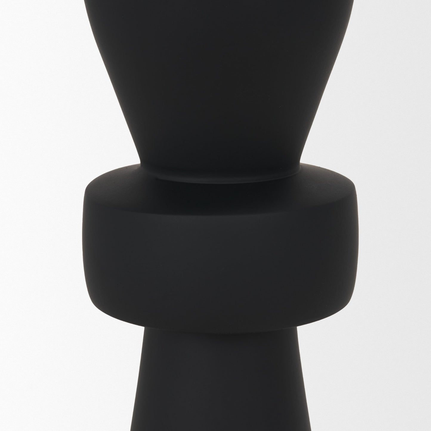 Odilia Small Smooth Matte Black Metal Geometric Pillar Candle Holder