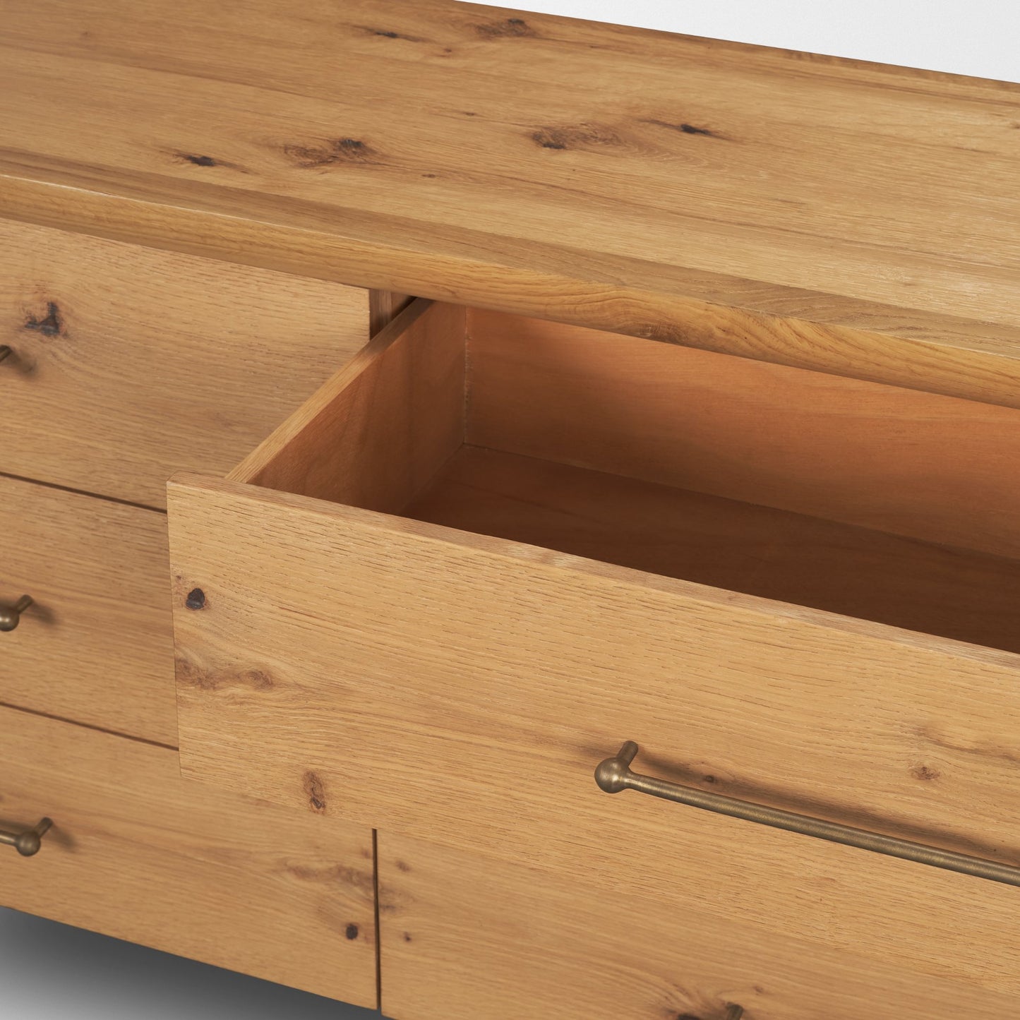 Belford 6-Drawer Light Brown Oak Wood Dresser