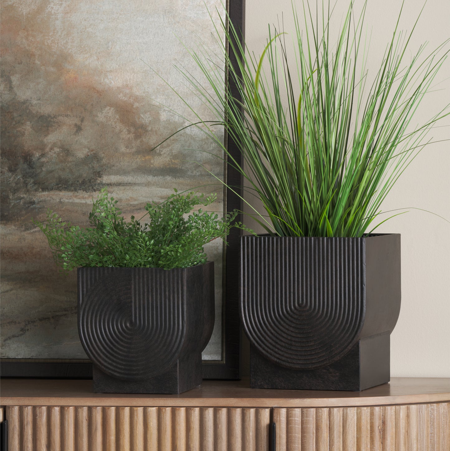 Medina Antiqued Black Metal Planters (Set of 2)