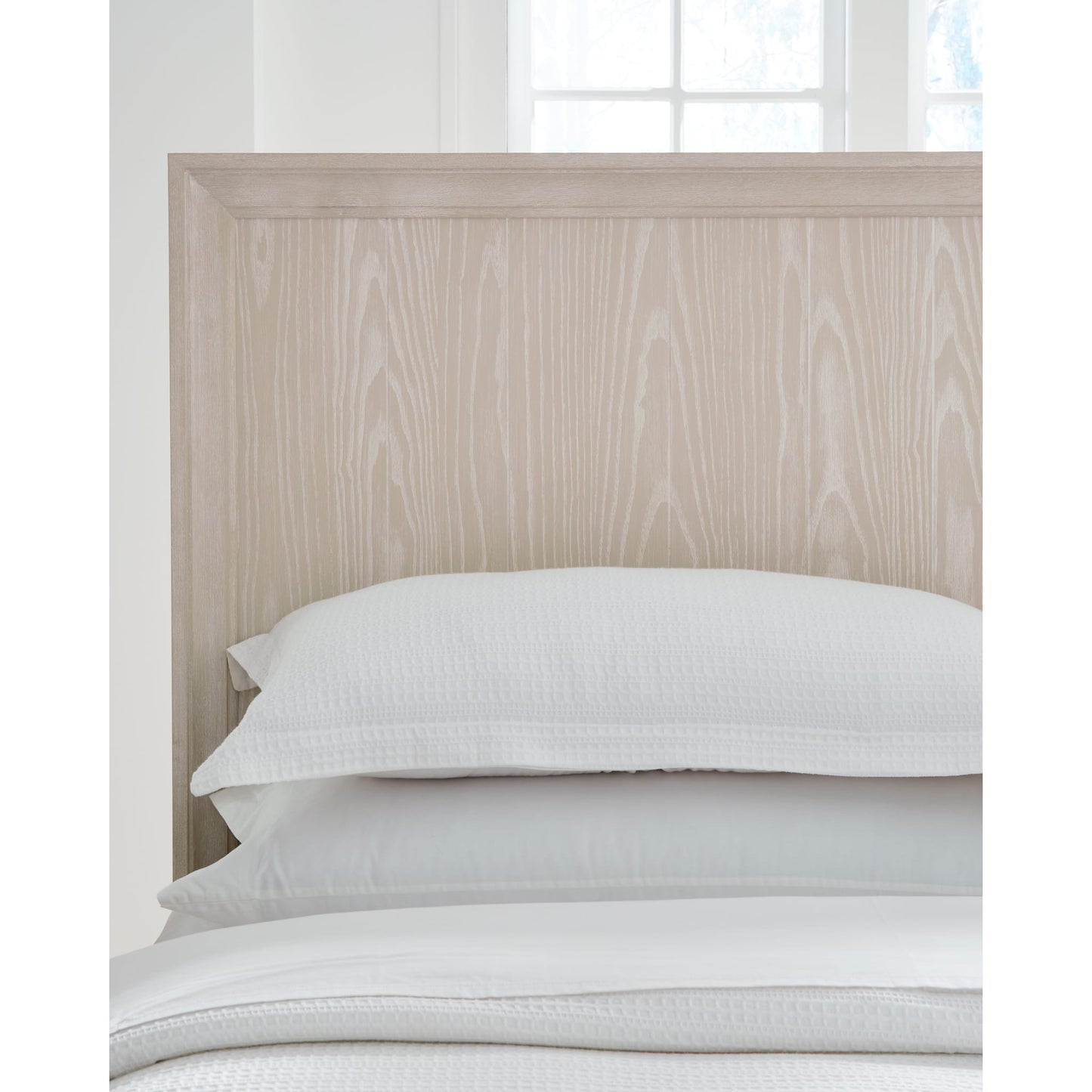 Maxime Two Drawer Footboard Storage Platform Bed In Ash