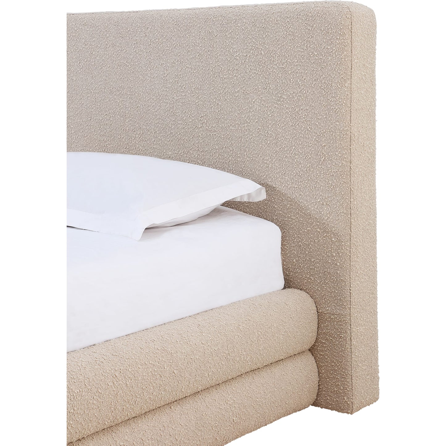 Maya Upholstered Platform Bed in Brun Boucle (2026)