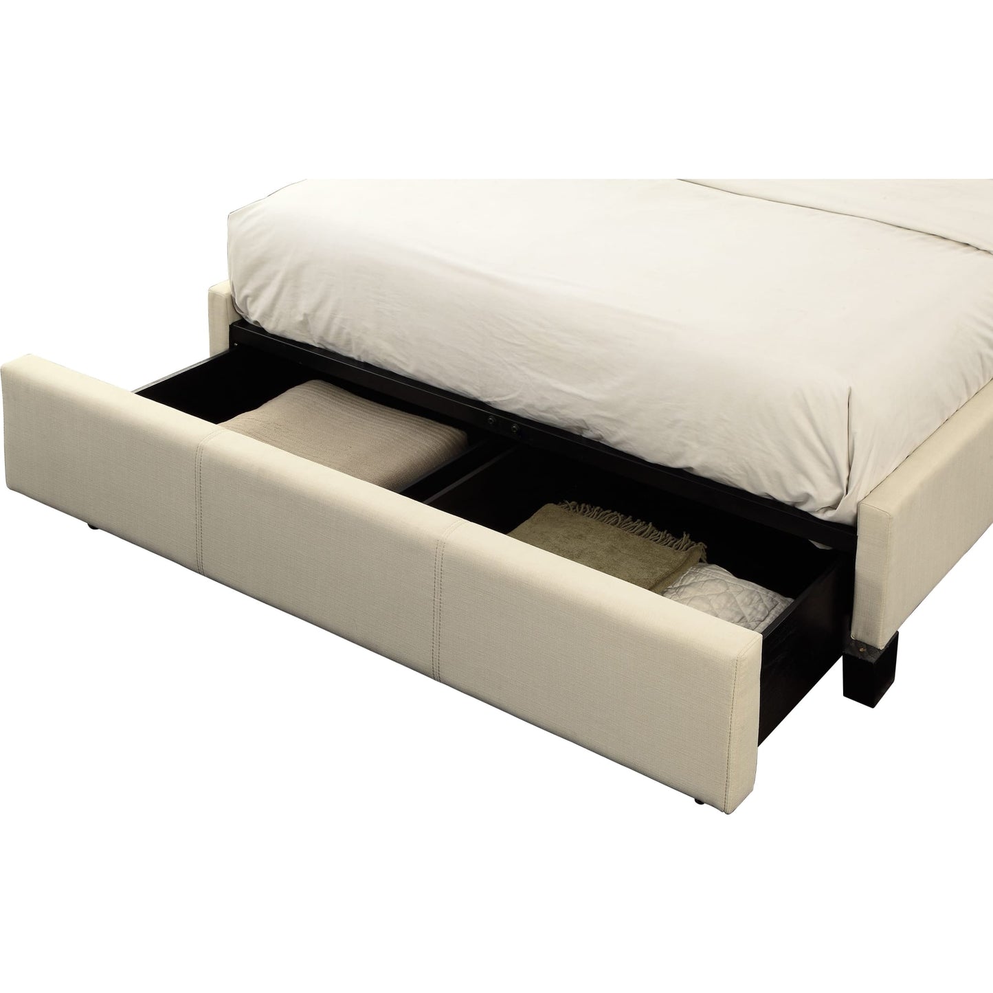 Vienne Nailhead Upholstered Platform Storage Bed in Powder