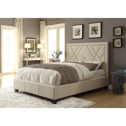 Vienne Nailhead Upholstered Platform Storage Bed in Powder